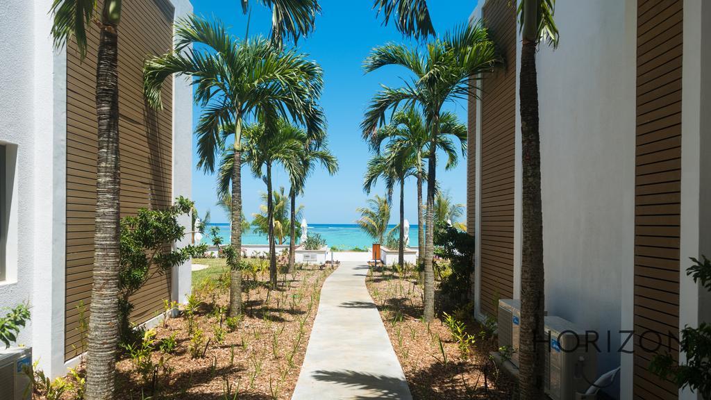 Cap Ouest By Horizon Holidays Flic-en-Flacq Extérieur photo