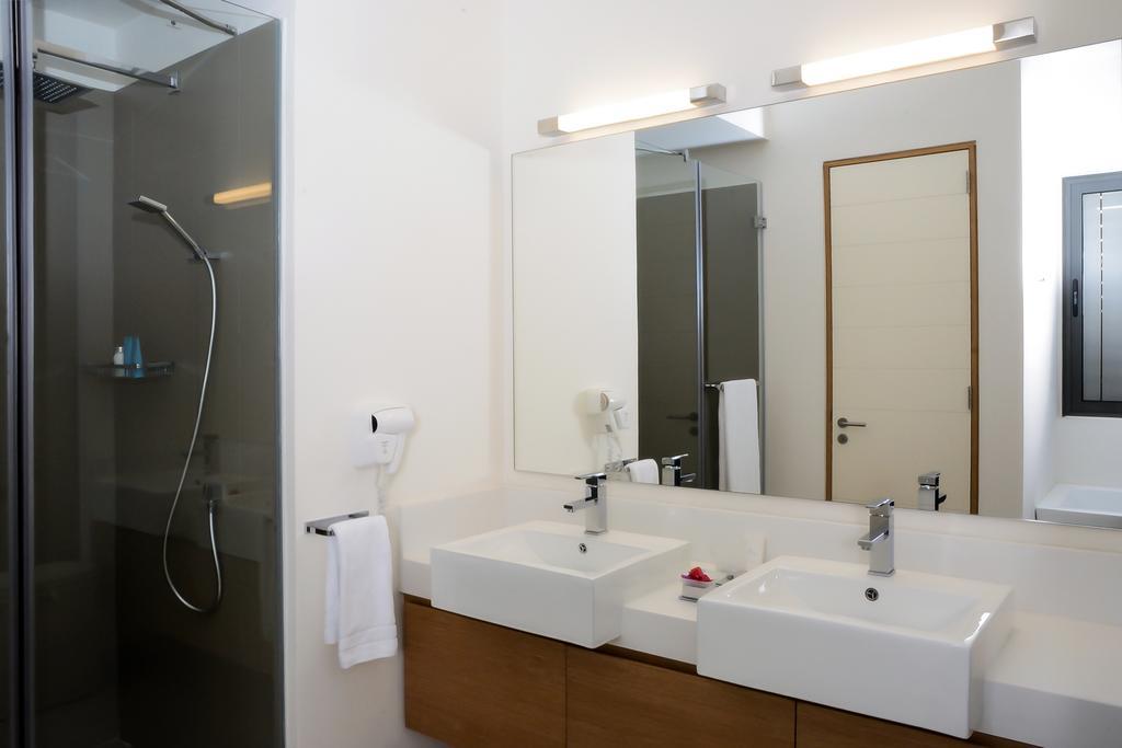 Cap Ouest By Horizon Holidays Flic-en-Flacq Extérieur photo